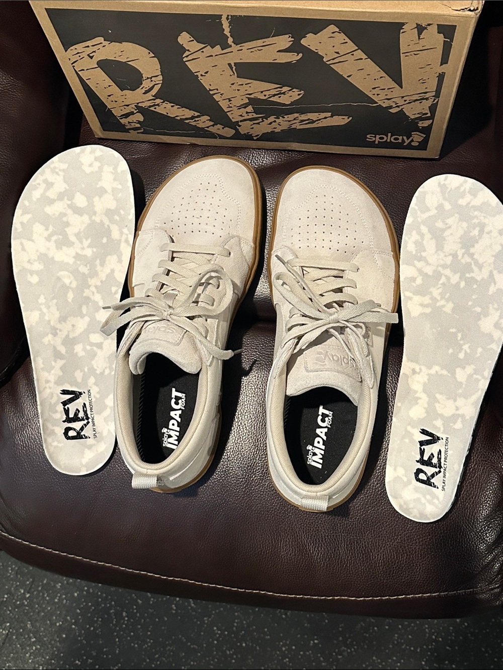 Splay RevLTS Low-Top Suede Sneakers - Cream with Gum Sole like new - Picture 5 of 9